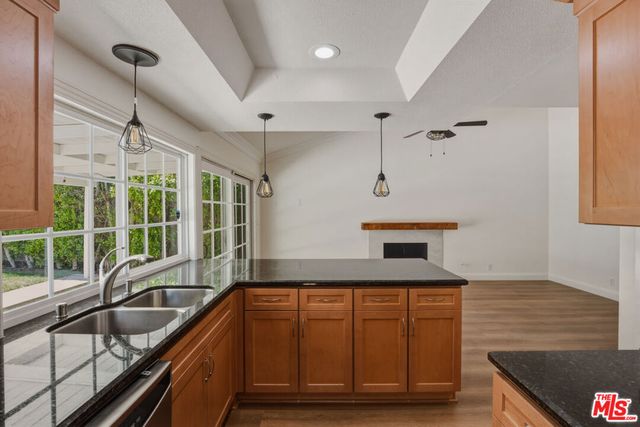 29392 Hillrise Drive, Agoura Hills, CA 91301