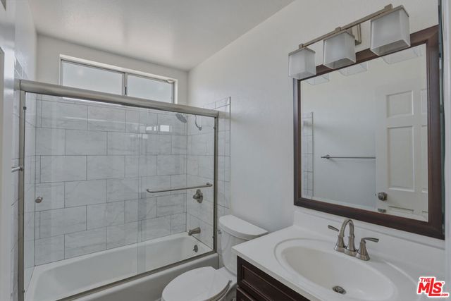 29392 Hillrise Drive, Agoura Hills, CA 91301