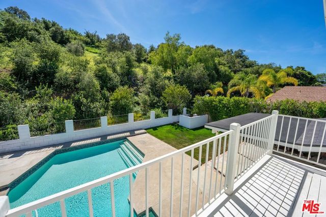 29392 Hillrise Drive, Agoura Hills, CA 91301