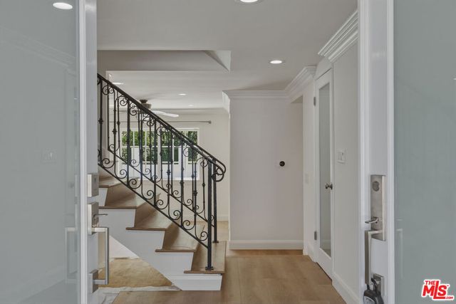 29392 Hillrise Drive, Agoura Hills, CA 91301