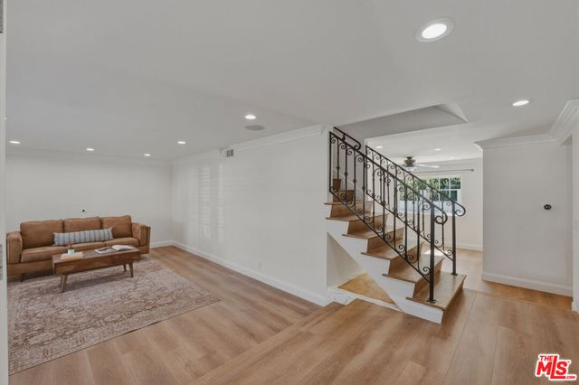 29392 Hillrise Drive, Agoura Hills, CA 91301