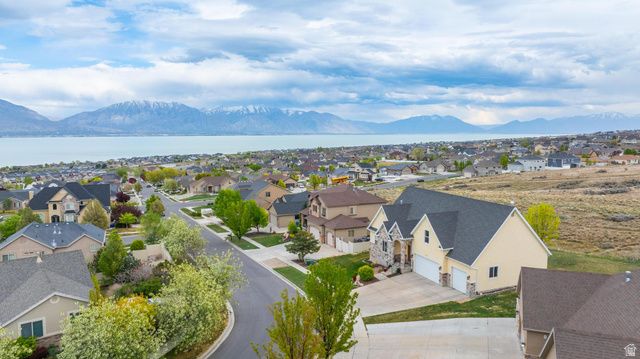 279 W WRANGLER AVE, Saratoga Springs, UT 84045