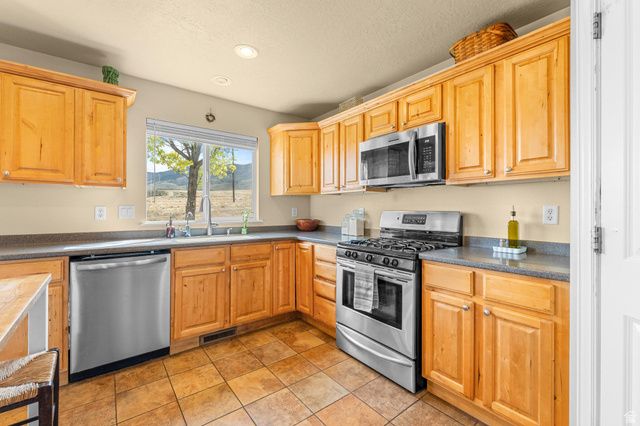 279 W WRANGLER AVE, Saratoga Springs, UT 84045