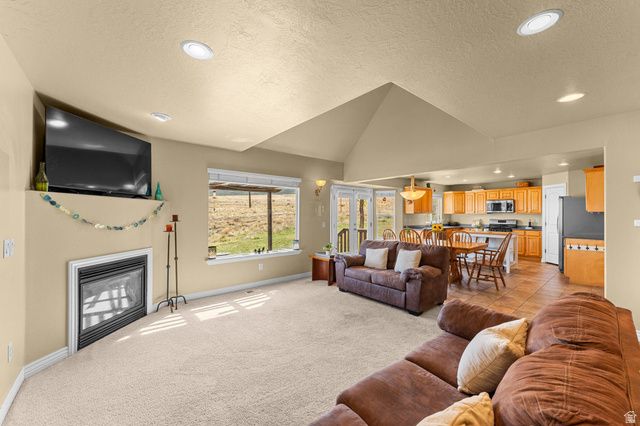 279 W WRANGLER AVE, Saratoga Springs, UT 84045