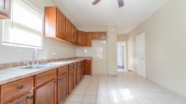 13223 S Buffalo Avenue, Chicago, IL 60633