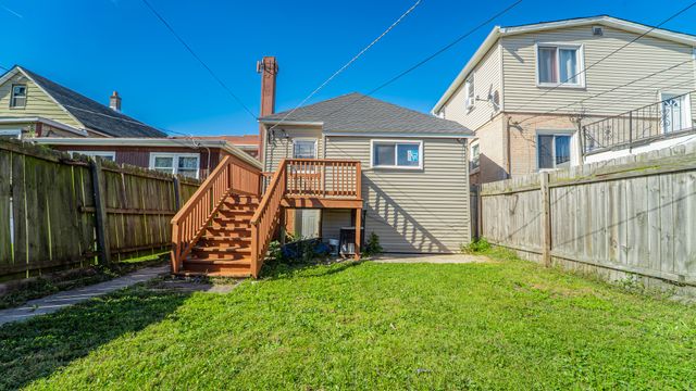 13223 S Buffalo Avenue, Chicago, IL 60633