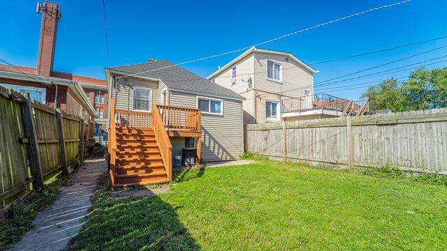 13223 S Buffalo Avenue, Chicago, IL 60633