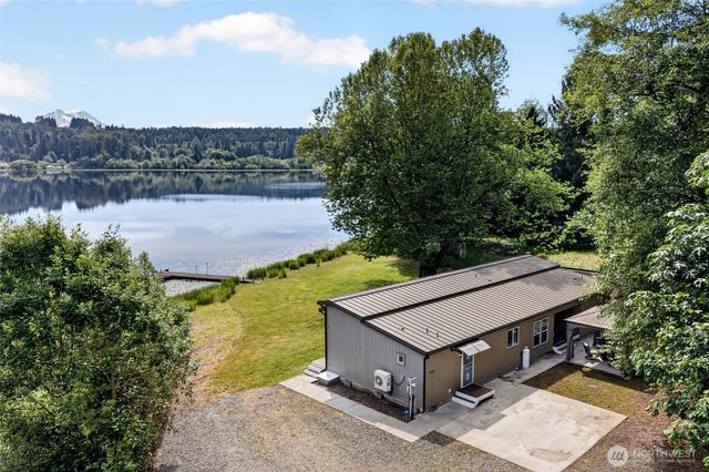 40109 32nd Avenue S, Roy, WA 98580