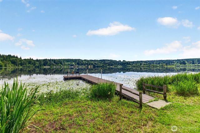 40109 32nd Avenue S, Roy, WA 98580