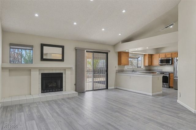 7951 Aspendale Drive, Las Vegas, NV 89123