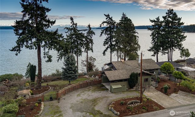 352 Marine Drive, Coupeville, WA 98239