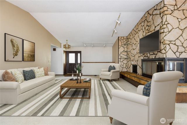 352 Marine Drive, Coupeville, WA 98239