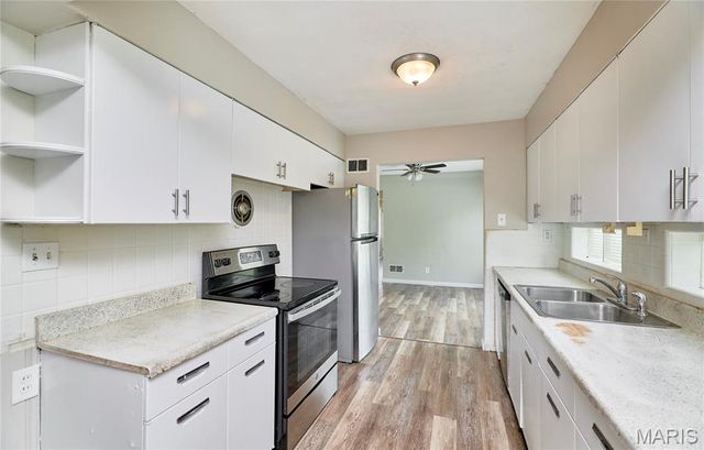 1751 June Drive, St Louis, MO 63138