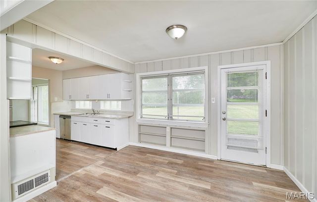 1751 June Drive, St Louis, MO 63138