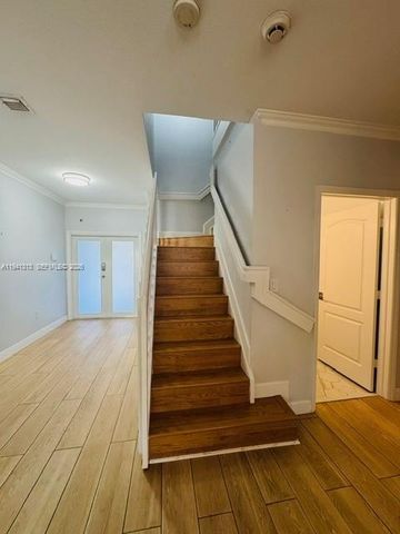 10919 NW 67th Ter, Doral, FL 33178