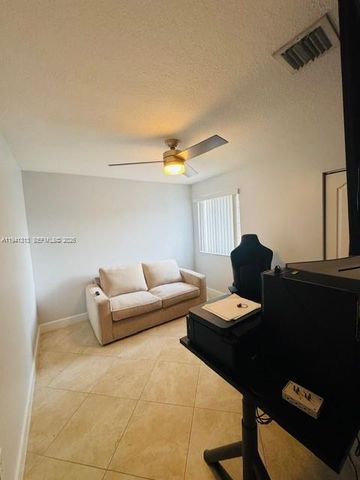 10919 NW 67th Ter, Doral, FL 33178