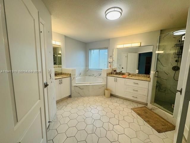 10919 NW 67th Ter, Doral, FL 33178