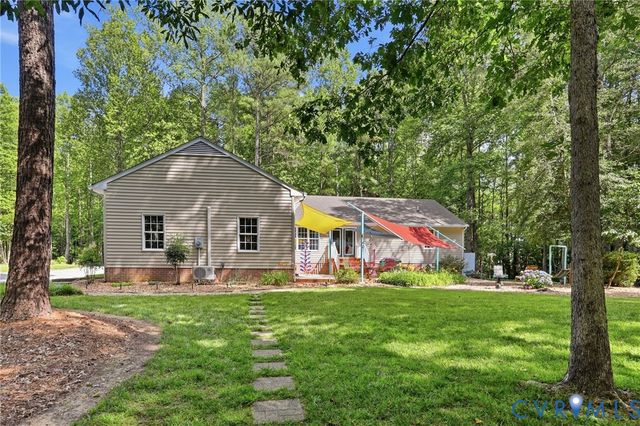 17690 Templeton Rd, Disputanta, VA 23842