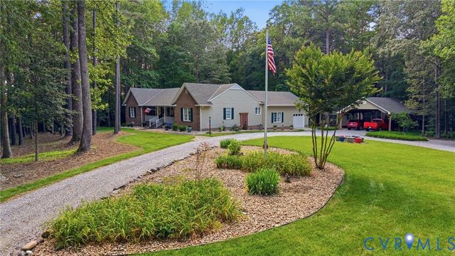 17690 Templeton Rd, Disputanta, VA 23842