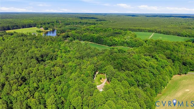 17690 Templeton Rd, Disputanta, VA 23842