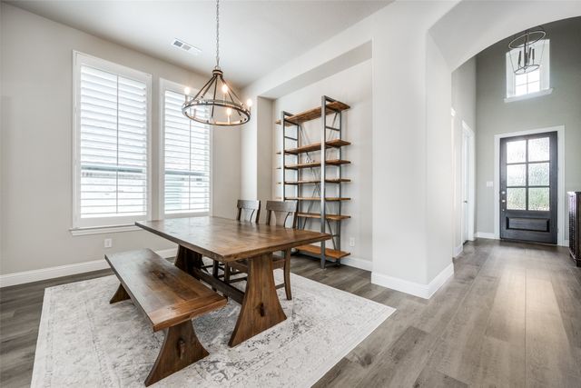 805 Haverford Lane, Lantana, TX 76226