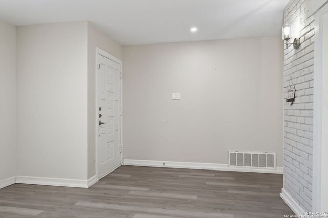 1013 North Blvd, Universal City, TX 78148