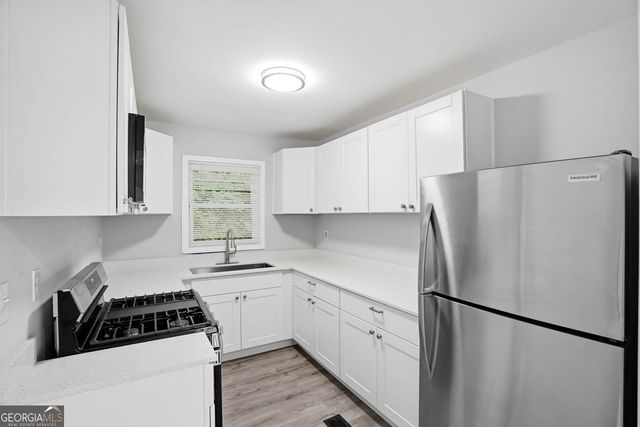 467 Park Valley Drive NW, Atlanta, GA 30318
