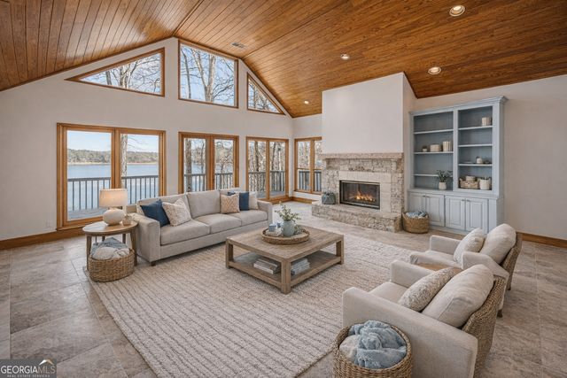 3120 Lake Ranch Circle, Gainesville, GA 30506