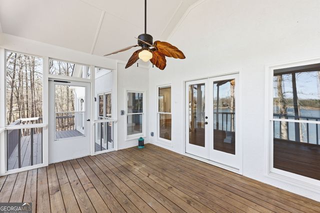 3120 Lake Ranch Circle, Gainesville, GA 30506