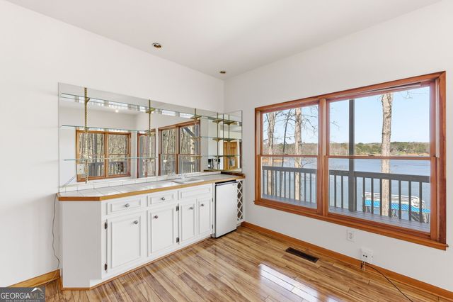 3120 Lake Ranch Circle, Gainesville, GA 30506