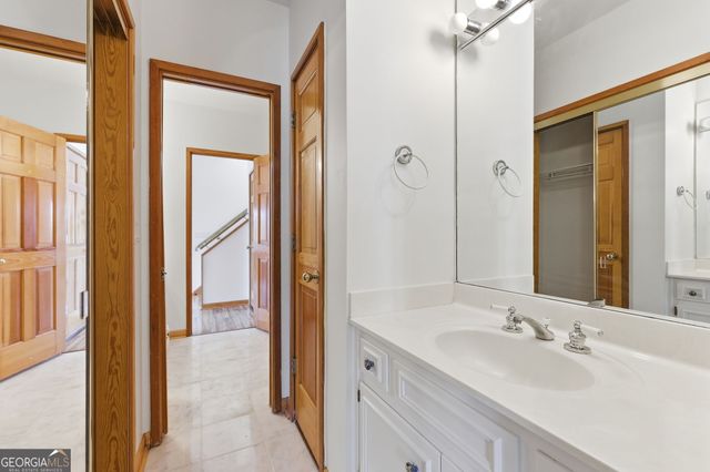 3120 Lake Ranch Circle, Gainesville, GA 30506