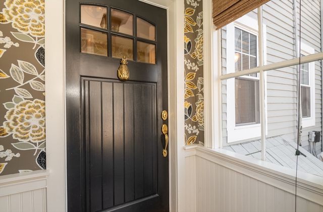 11 Williams St 1, Salem, MA 01970