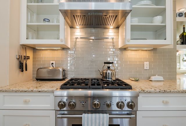 11 Williams St 1, Salem, MA 01970