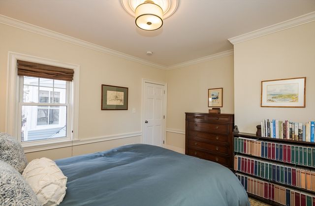 11 Williams St 1, Salem, MA 01970