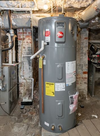 11 Williams St 1, Salem, MA 01970