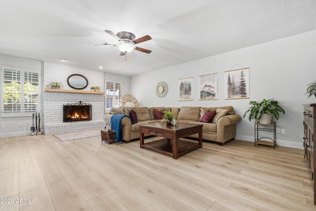8612 W VIA MONTOYA Drive, Peoria, AZ 85383