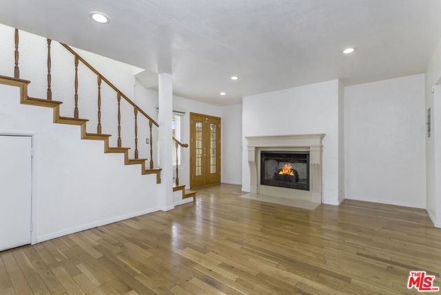 10741 Stagg Street, Sun Valley, CA 91352