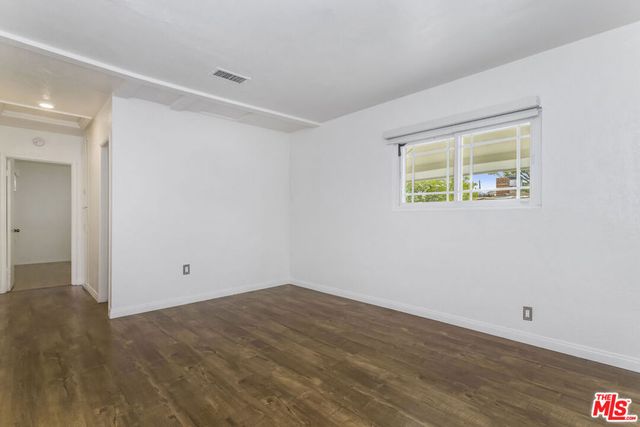 10741 Stagg Street, Sun Valley, CA 91352