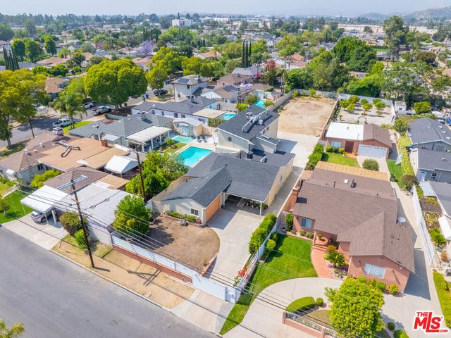 10741 Stagg Street, Sun Valley, CA 91352