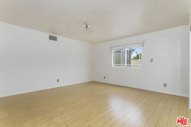 10741 Stagg Street, Sun Valley, CA 91352