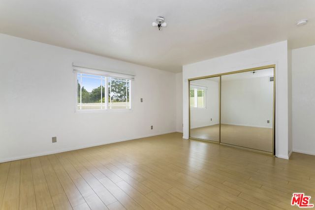 10741 Stagg Street, Sun Valley, CA 91352