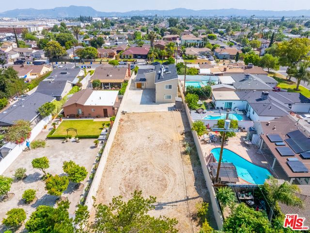 10741 Stagg Street, Sun Valley, CA 91352