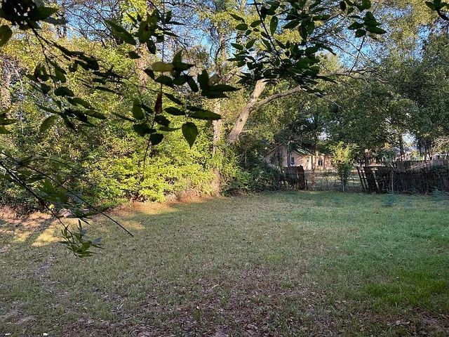 525 NW 20TH, Paris, TX 75460