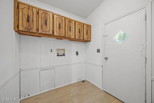 2211 Beechnut Drive, Kinston, NC 28504