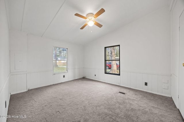 2211 Beechnut Drive, Kinston, NC 28504