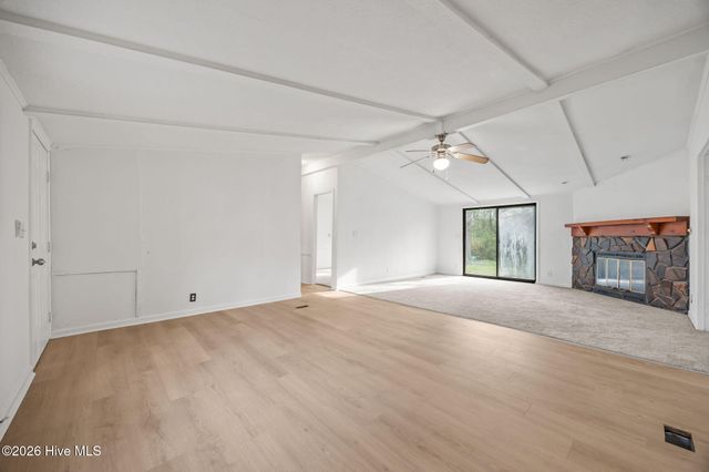 2211 Beechnut Drive, Kinston, NC 28504