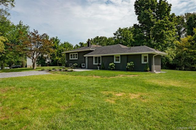 158 Schlueter Drive, Hopewell Junction, NY 12533