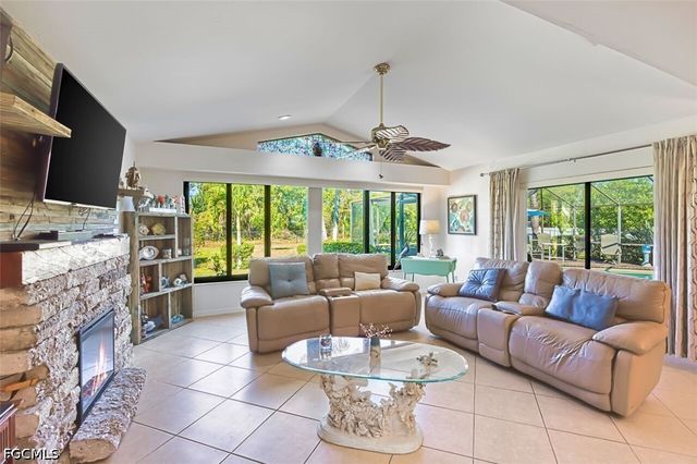 20612 Charing Cross CIR, Estero, FL 33928