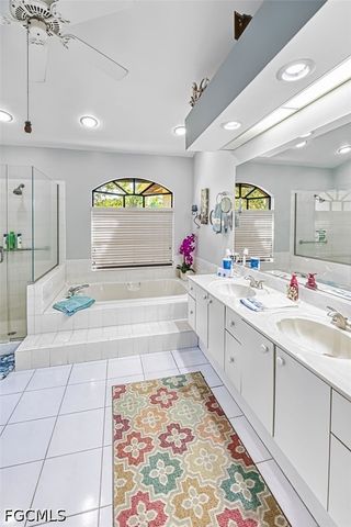 20612 Charing Cross CIR, Estero, FL 33928
