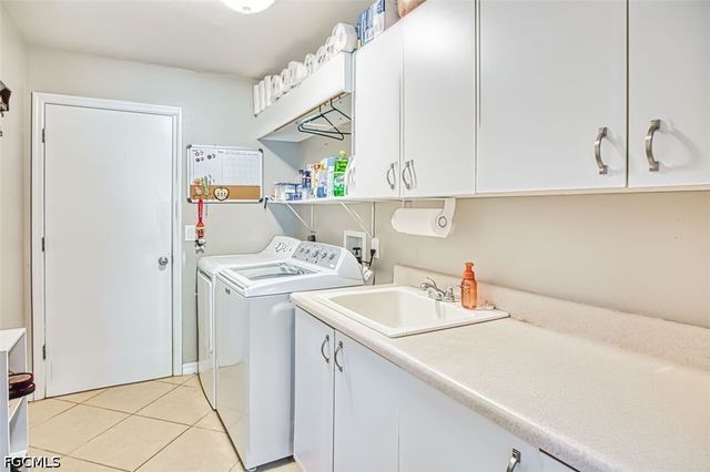 20612 Charing Cross CIR, Estero, FL 33928
